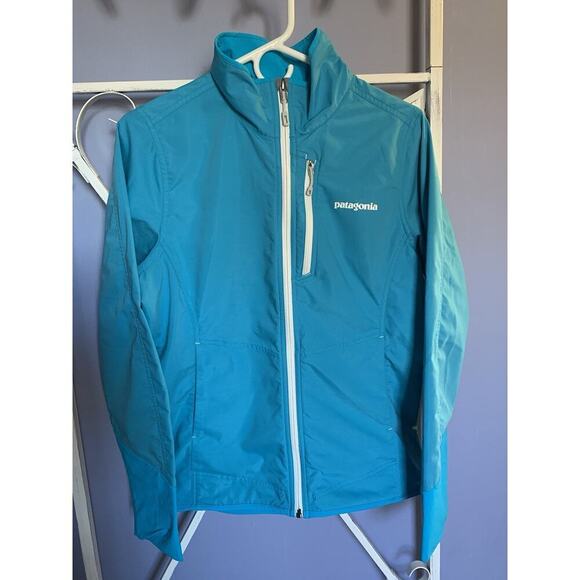 Women’s Lightweight Patagonia Jacket M Light Blue Active Work Out - Picture 1 of 6